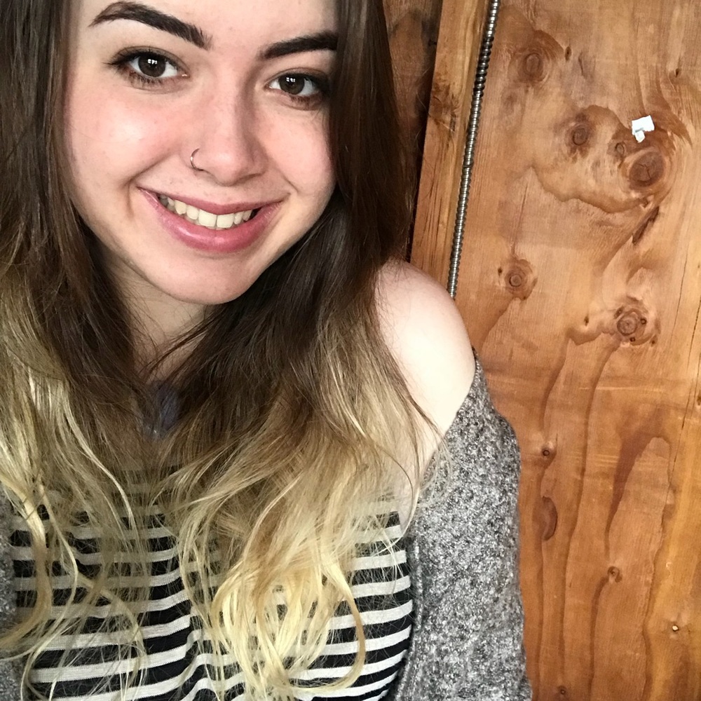 Meet your Posher, Julia